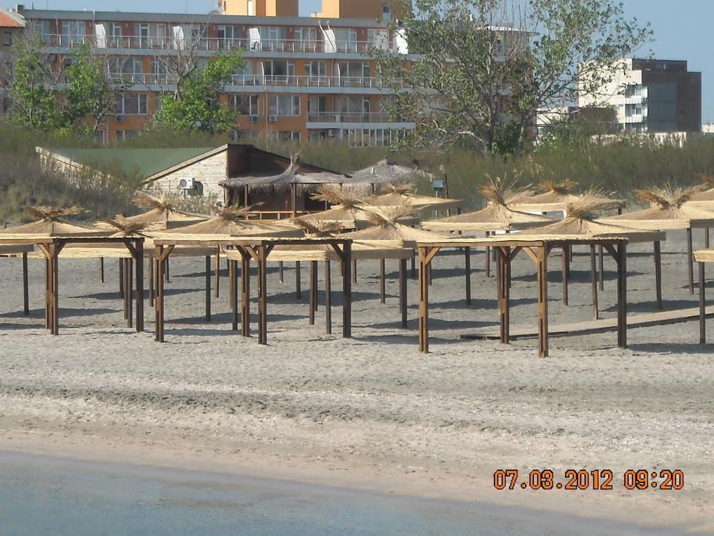 Apartamenti Zhelezovi Pomorie Szoba fotó
