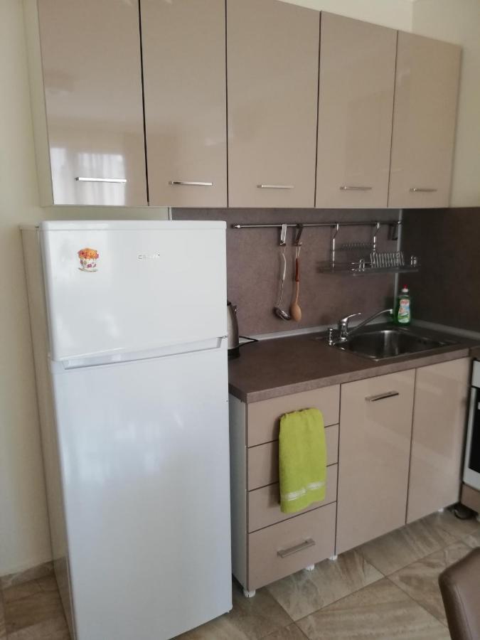 Apartamenti Zhelezovi Pomorie Kültér fotó